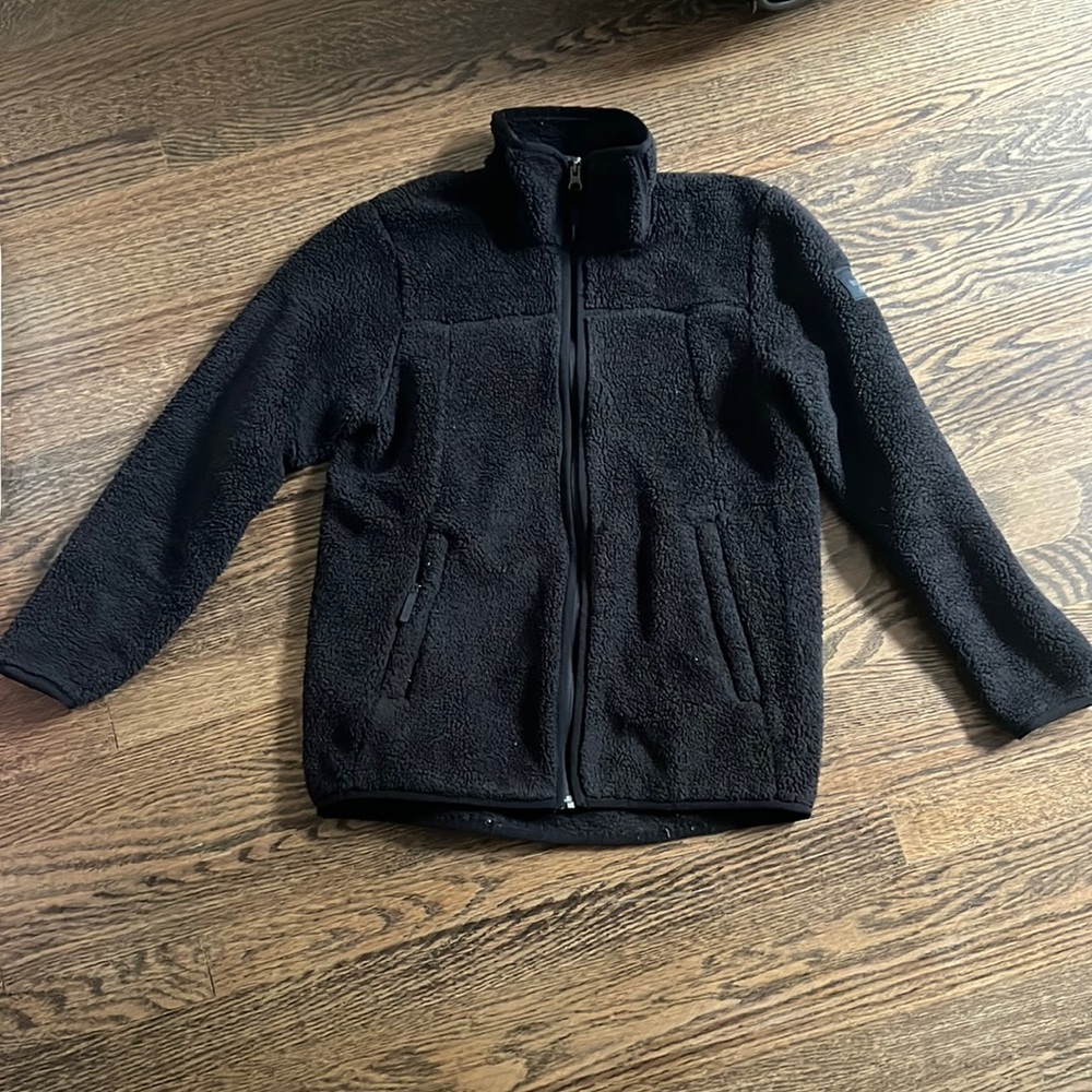 Girls north face sherpa black jacket size L(14/16)